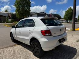 VOLKSWAGEN - GOL 1.6 MI POWER 8V FLEX 4P MANUAL - 2012/2013 - BRANCA - R$ 36.900,00