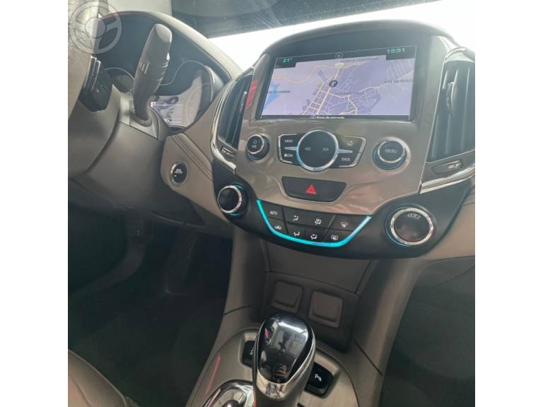CHEVROLET - CRUZE 1.4 TURBO LTZ 16V FLEX 4P AUTOMÁTICO - 2017/2018 - BRANCA - R$ 94.900,00
