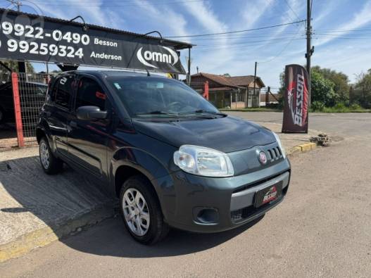 FIAT - UNO 1.0 EVO VIVACE 8V FLEX 4P MANUAL - 2013/2014 - CINZA - R$ 35.900,00