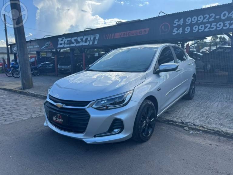 CHEVROLET - ONIX 1.0PREMIER II PLUS 12V TURBO FLEX 4P AUTOMÁTICO - 2020/2021 - PRATA - R$ 87.900,00