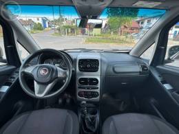 FIAT - IDEA 1.4 MPI ATTRACTIVE 8V FLEX 4P MANUAL - 2015/2016 - MARROM - R$ 45.900,00