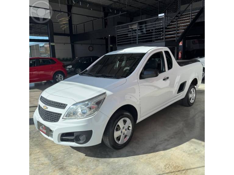 CHEVROLET - MONTANA 1.4 MPFI LS CS 8V FLEX 2P MANUAL - 2014/2015 - BRANCA - R$ 49.900,00