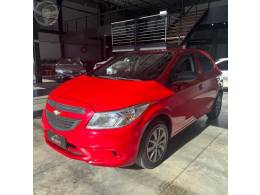 CHEVROLET - ONIX 1.0 MPFI LS 8V FLEX 4P MANUAL - 2015/2016 - VERMELHA - R$ 49.900,00