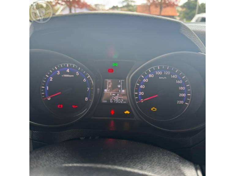 HYUNDAI - HB20 1.0 COMFORT 12V FLEX 4P MANUAL - 2016/2017 - BRANCA - R$ 53.900,00