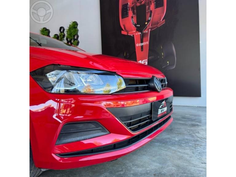 VOLKSWAGEN - POLO 1.6 MSI TOTAL FLEX MANUAL - 2018/2018 - VERMELHA - R$ 68.900,00