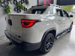 FIAT - TORO 2.0 16V ULTRA 4X4 AT9 DIESEL 4P AUTOMÁTICO - 2021/2022 - BRANCA - R$ 144.900,00