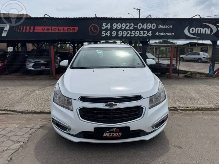 CHEVROLET - CRUZE 1.8 LT SPORT6 16V FLEX 4P MANUAL - 2015/2015 - BRANCA - R$ 68.900,00