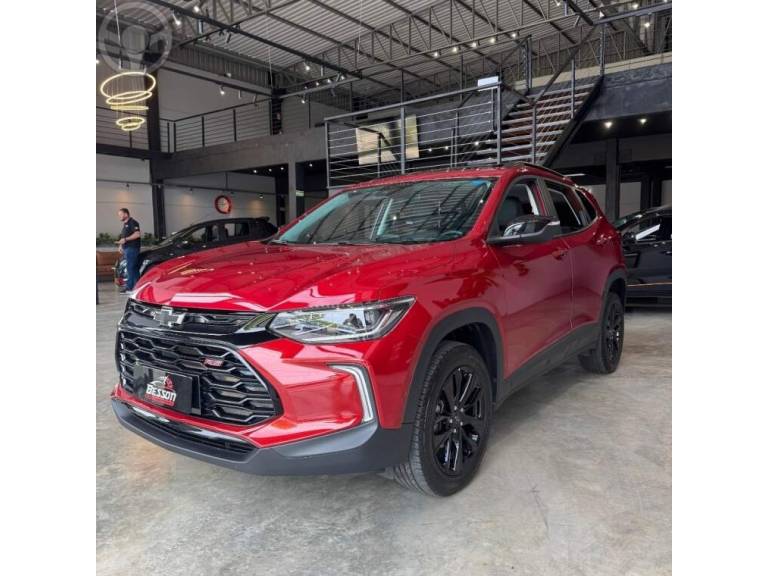 CHEVROLET - TRACKER 1.2 12V RS TURBO FLEX 4P AUTOMÁTICO - 2023/2024 - VERMELHA - R$ 147.900,00