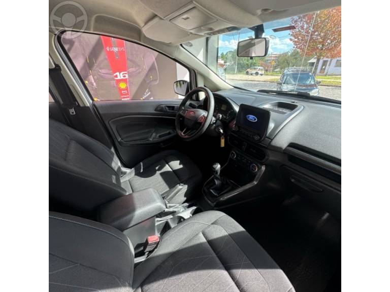 FORD - ECOSPORT 1.5 TIVCT FLEX SE MANUAL - 2019/2020 - BRANCA - R$ 82.900,00