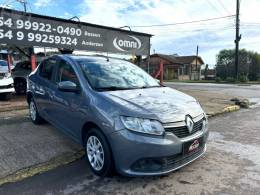 RENAULT - LOGAN 1.6 EXPRESSION 8V HI-FLEX 4P MANUAL - 2016/2017 - CINZA - R$ 46.900,00