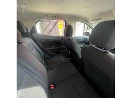 FORD - ECOSPORT 1.5 TIVCT FLEX SE MANUAL - 2019/2020 - BRANCA - R$ 82.900,00