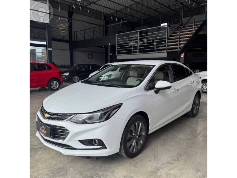 CHEVROLET - CRUZE 1.4 TURBO LTZ 16V FLEX 4P AUTOMÁTICO - 2017/2018 - BRANCA - R$ 94.900,00