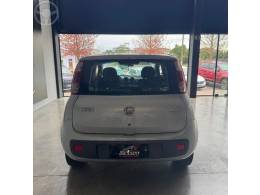 FIAT - UNO 1.0 EVO VIVACE 8V FLEX 4P MANUAL - 2013/2014 - PRATA - R$ 35.900,00