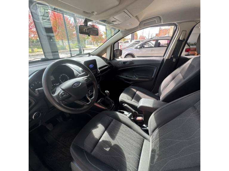 FORD - ECOSPORT 1.5 TIVCT FLEX SE MANUAL - 2019/2020 - BRANCA - R$ 82.900,00