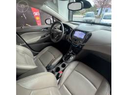 CHEVROLET - CRUZE 1.4 TURBO LTZ 16V FLEX 4P AUTOMÁTICO - 2017/2018 - BRANCA - R$ 94.900,00
