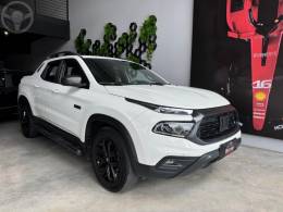 FIAT - TORO 2.0 16V ULTRA 4X4 AT9 DIESEL 4P AUTOMÁTICO - 2021/2022 - BRANCA - R$ 144.900,00