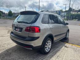 VOLKSWAGEN - SPACE CROSS 1.6 MI 8V FLEX 4P MANUAL - 2013/2014 - PRATA - R$ 56.900,00