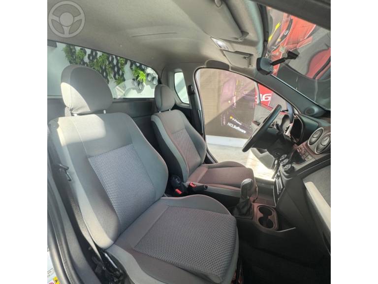 CHEVROLET - MONTANA 1.4 MPFI LS CS 8V FLEX 2P MANUAL - 2014/2015 - BRANCA - R$ 49.900,00