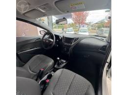 HYUNDAI - HB20 1.0 COMFORT 12V FLEX 4P MANUAL - 2016/2017 - BRANCA - R$ 53.900,00
