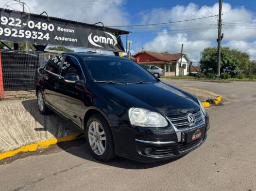 VOLKSWAGEN - JETTA 2.5 I 20V 4P TIPTRONIC - 2010/2010 - PRETA - R$ 48.900,00